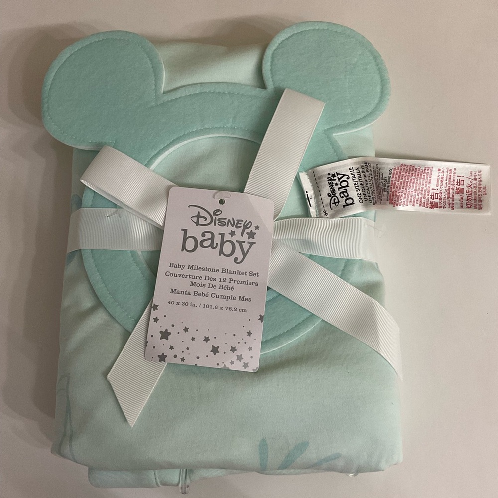 Disney Baby Mickey & Minnie Mouse Milestone Blanket Set